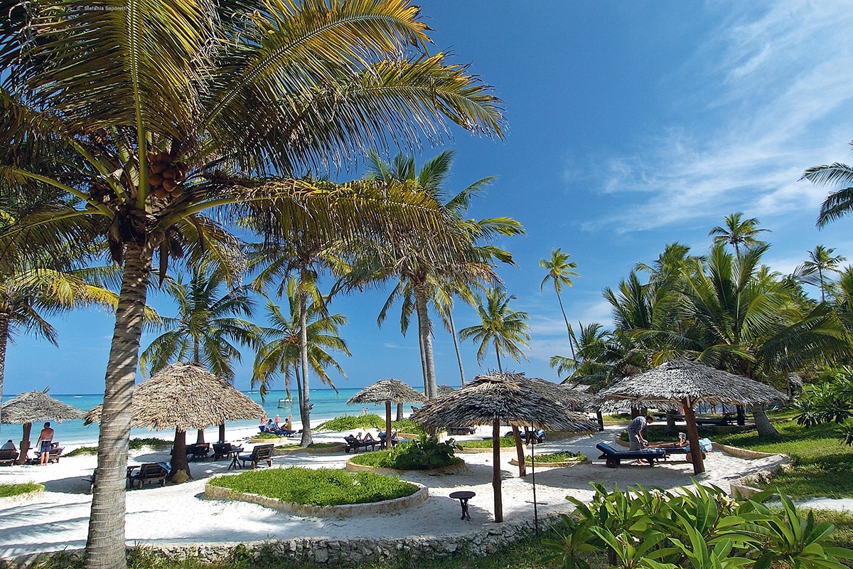 Hotel Breezes Beach Club Spa Zanzibar Sejour Tanzanie avec ...